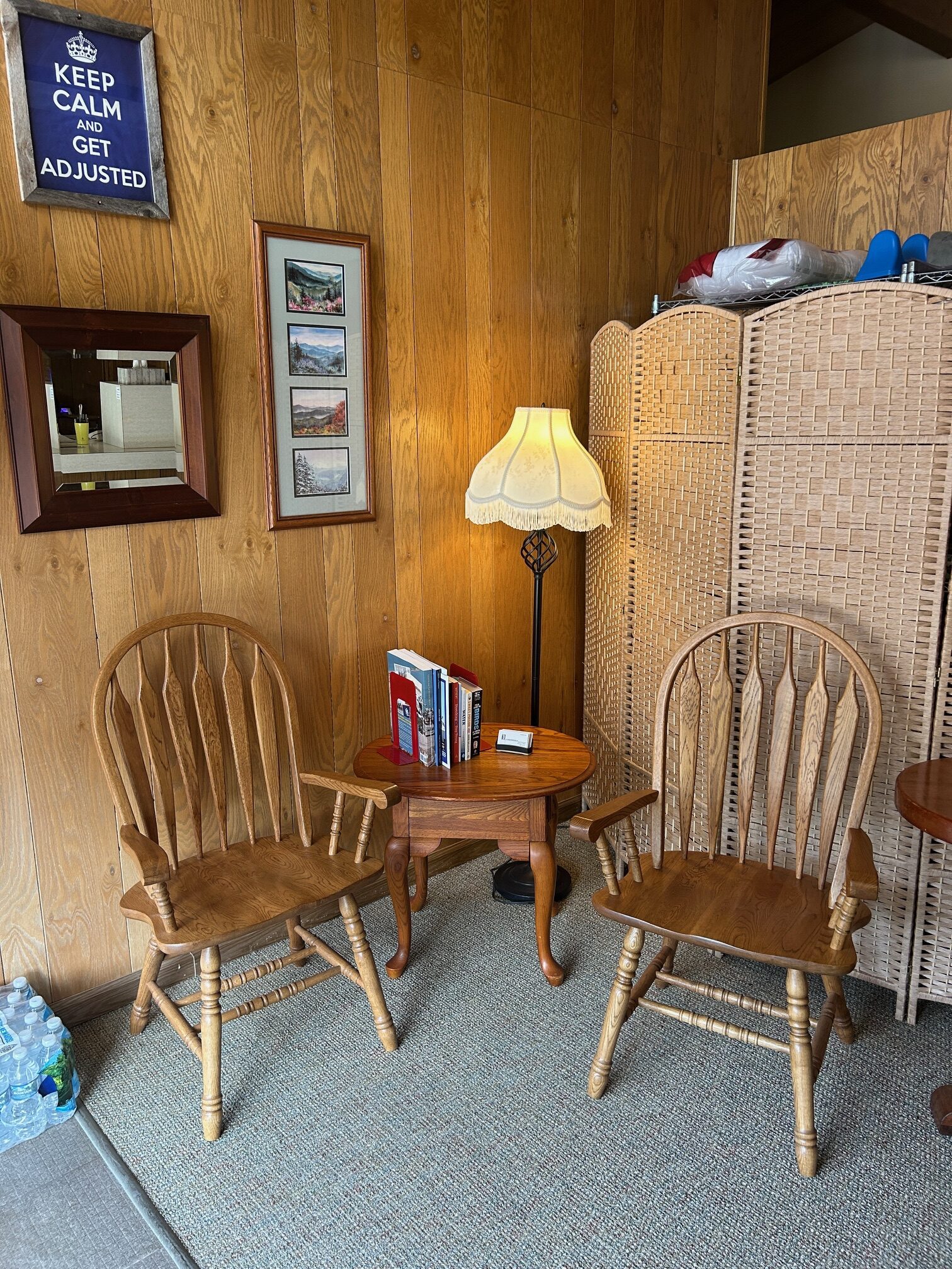 Henshaw Chiropractic Waiting Area